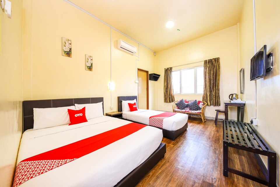 OYO 703 Myra Hotel, Mersing, Mersing