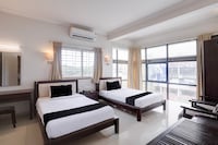 Super Collection O Hosepet College Road Formerly Mega Inn
