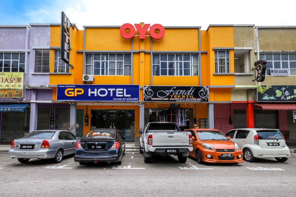 OYO 705 Golden Pearl Hotel, Batu Pahat, Batu Pahat