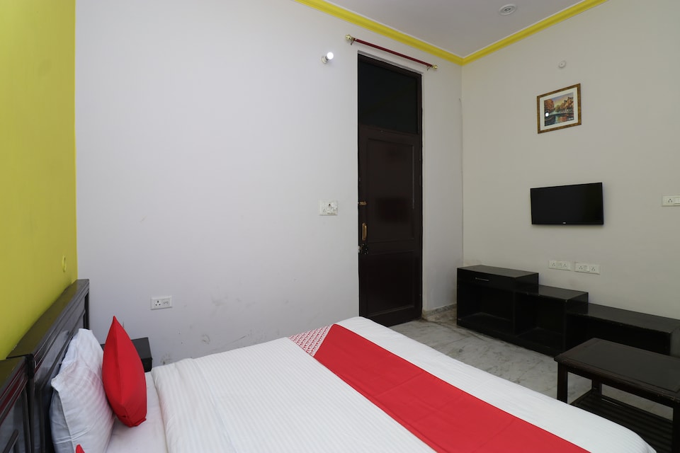 Collection O 28193 Hotel Navya Inn, Gomti Nagar Lucknow, Lucknow