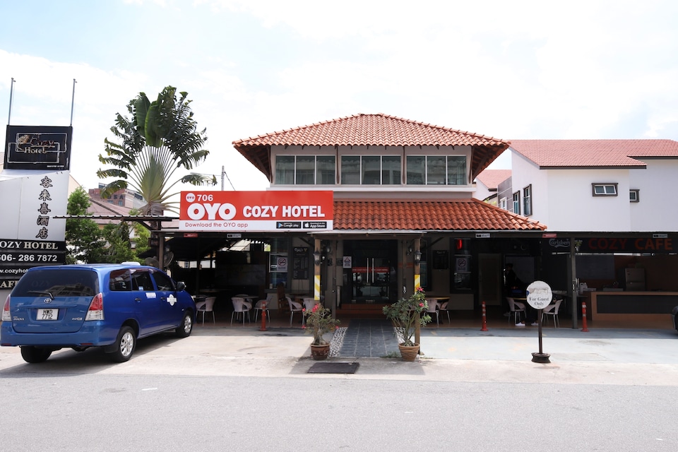 OYO 706 Cozy Hotel, Melaka Raya, Melaka City
