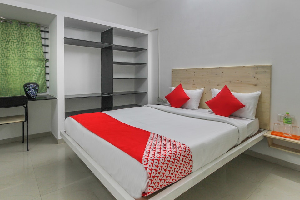 OYO 28223 Sri Sharu Enclave, Sathy Road, Coimbatore