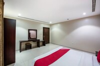 OYO 154 Olaya Houses