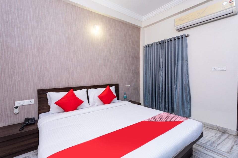 OYO 28226 Hotel Soumya Inn , Vijay Nagar Indore, Indore