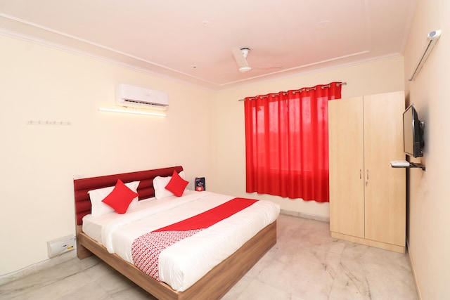 OYO The Golden Circle