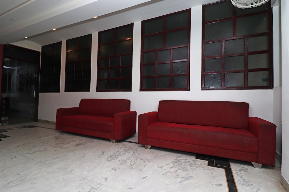 Hotel O D' Seasons Agra Cantt Railway Station, Fatehabad Road, Agra