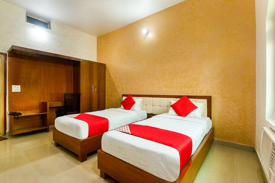 Flagship Prince Paying Guest House, Sarnath Varanasi, Varanasi