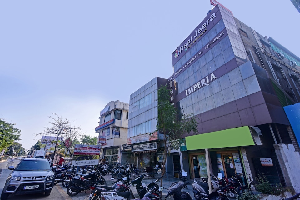 OYO Townhouse 867 Hotel Imperia, Amravati, Amravati