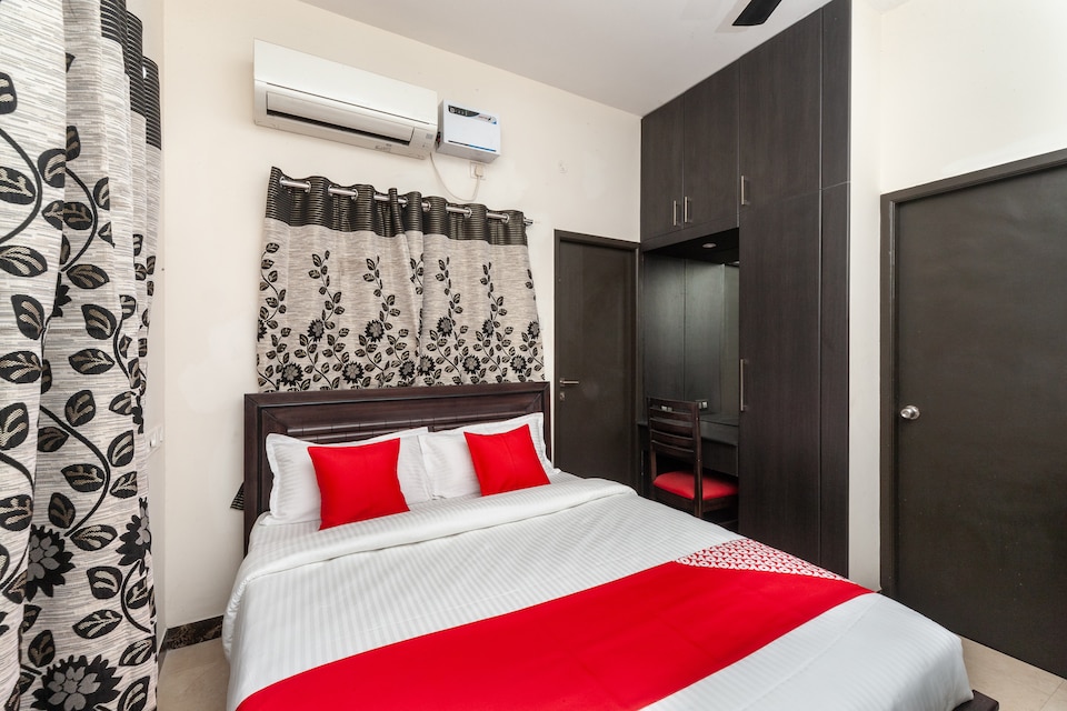 OYO Skye Service Apartments Near Chennai International Airport, Trade Center, Chennai