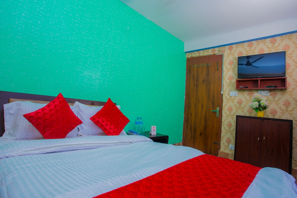 OYO 296  Subine Guest Inn, Koteshwor, Kathmandu