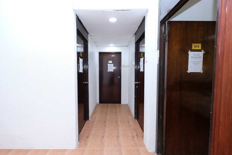 OYO 715 Mr J Kota Bharu Hotel , Kota Bharu, Kota Bharu