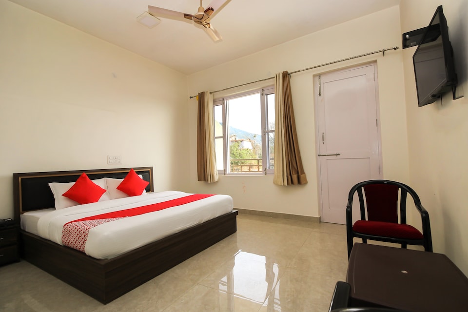 OYO 28284 Gliders Holiday Inn, Bir, Bir