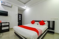OYO Tk Residency