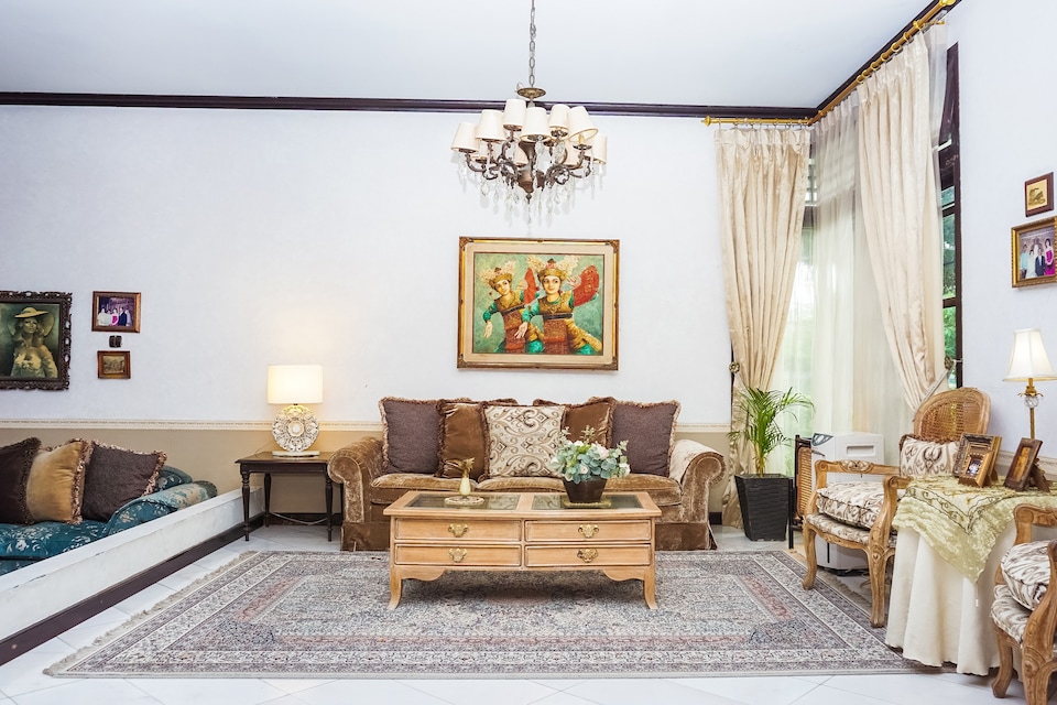 OYO 378 Boutique Hotel Mayang Syariah, Padang, Padang