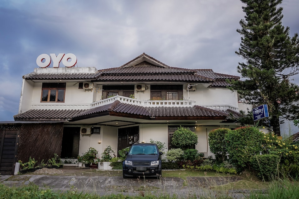 Hotel O near Pantai Padang formerly Boutique Hotel Mayang Syariah, Padang, Padang
