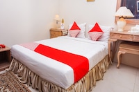 Hotel O near Pantai Padang formerly Boutique Hotel Mayang Syariah