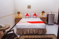 Hotel O near Pantai Padang formerly Boutique Hotel Mayang Syariah