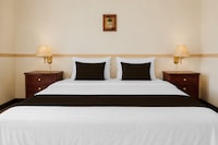 Hotel O near Pantai Padang formerly Boutique Hotel Mayang Syariah