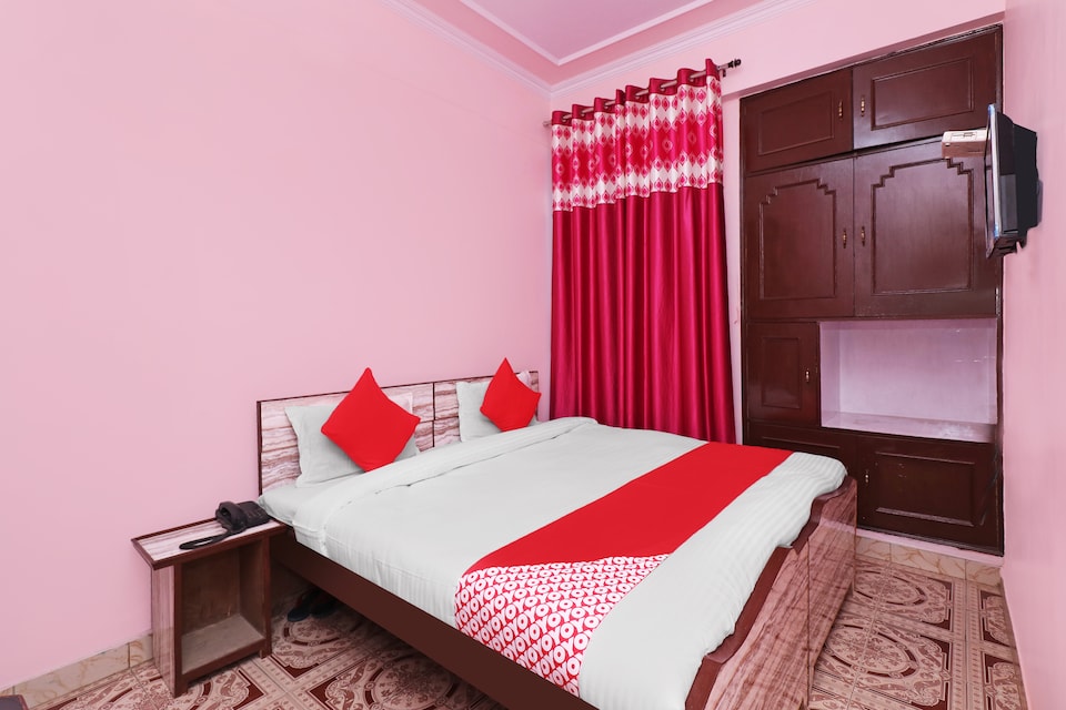 Hotel O Kothiwal, Civil Lines - High Court, Prayagraj