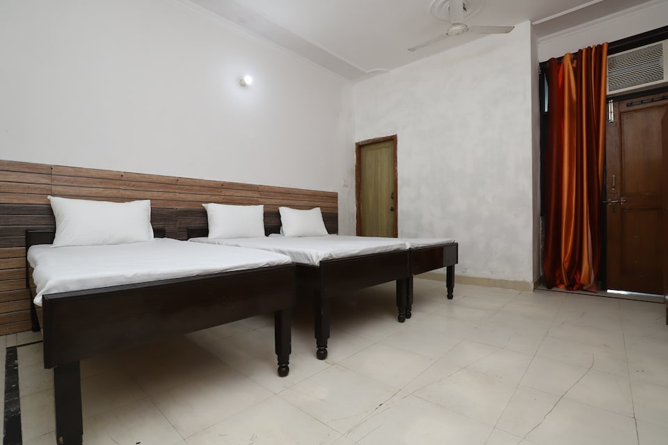 OYO LIFE NOD476 Sector 44, Noida City, Noida