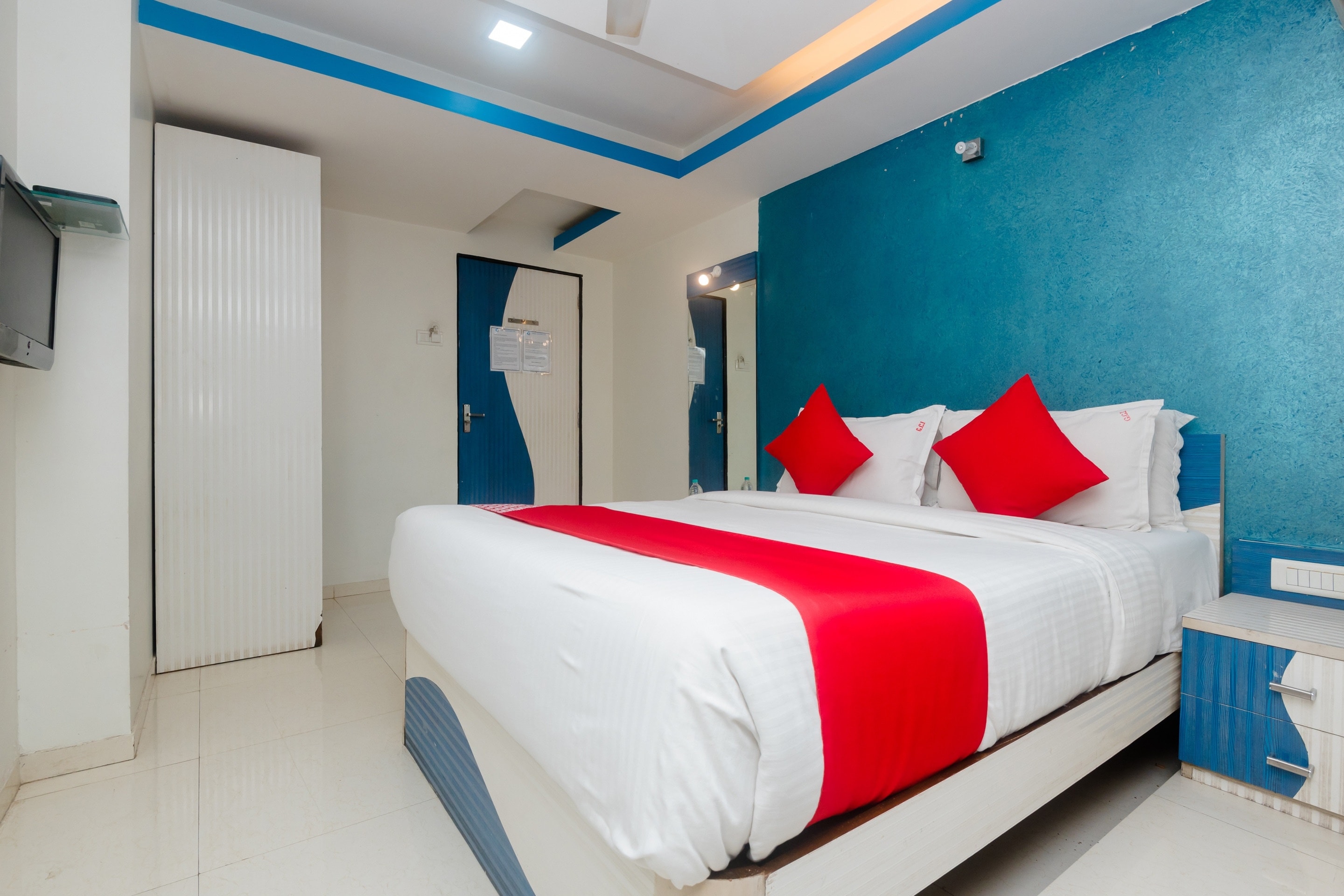 Hotels in Andheri West, Mumbai Starting @ ₹722 - Upto 76% OFF on 60