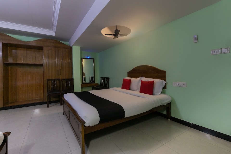 Collection O GST Road , Guindy Chennai, Chennai