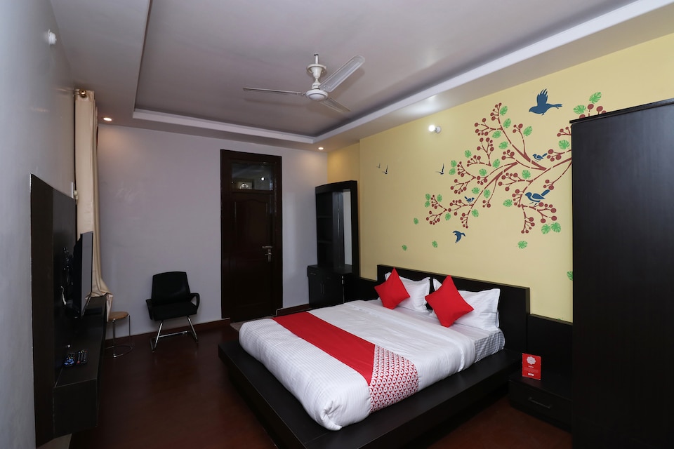 Hotel O Krishna Inn, Gomti Nagar Lucknow, Lucknow