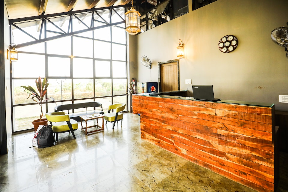 Capital O 28365 Hotel The Cult, Hubli-II, Hubli-Dharwad