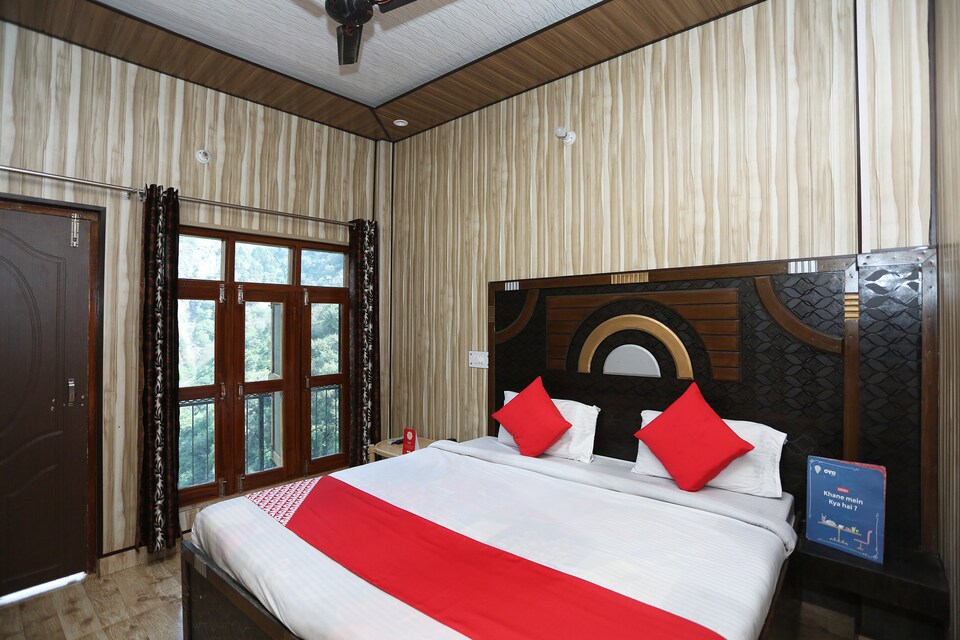 Flagship 28382 Nautiyal Home Stay, Kempty Fall Mussoorie, Mussoorie