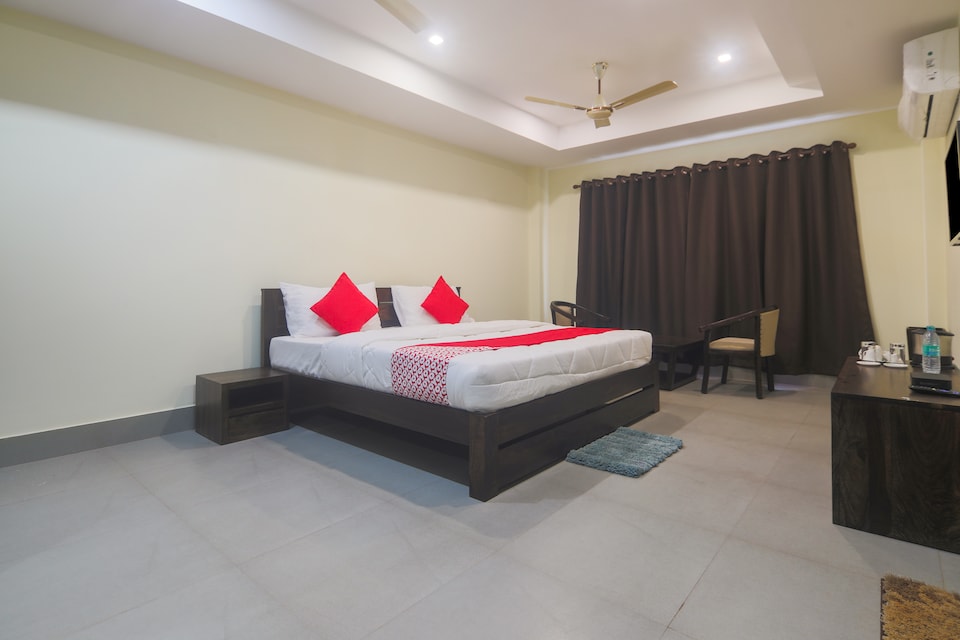 OYO 28391 Mayur Gardens, Six Mile Guwahati, Guwahati