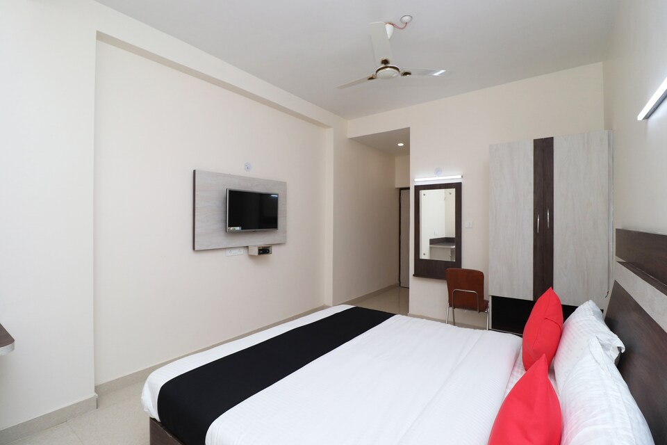 Capital O 28420 The Kanchan Plaza, Bhubaneswar, Bhubaneswar