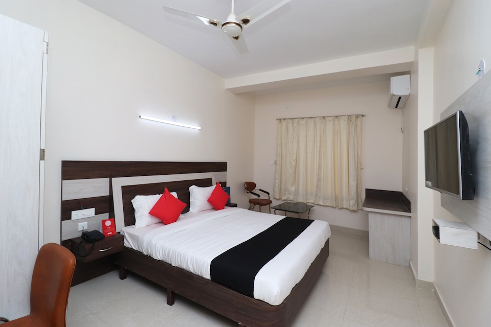 Capital O 28420 The Kanchan Plaza, Bhubaneswar, Bhubaneswar