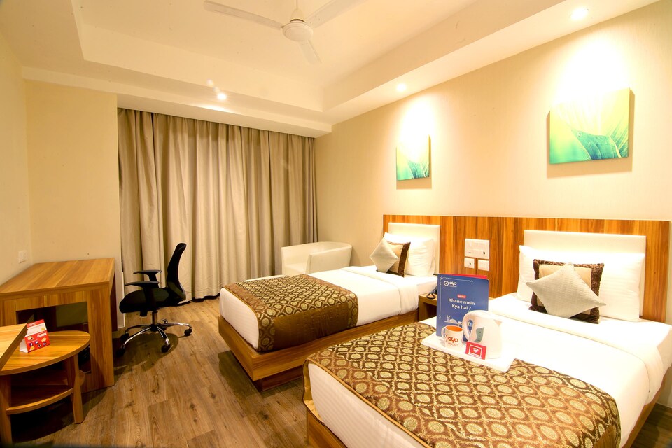 OYO 3338 LeRoi Raipur, Station Road - Raipur, Raipur