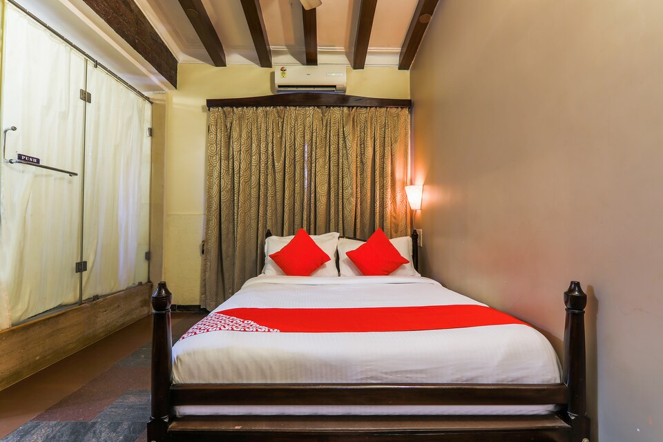 OYO 28435 Plantain Leaf, Calangute Goa, गोवा