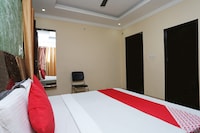 OYO Mk Hotel And Restaurant