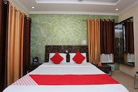 OYO Mk Hotel And Restaurant