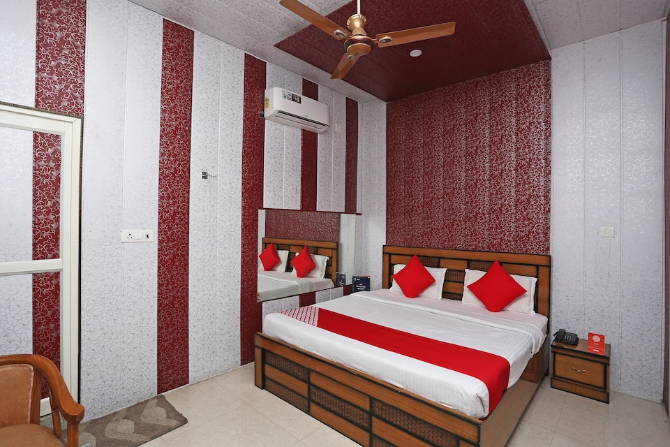 OYO Hotel Sudhir, Sonipat, Sonipat