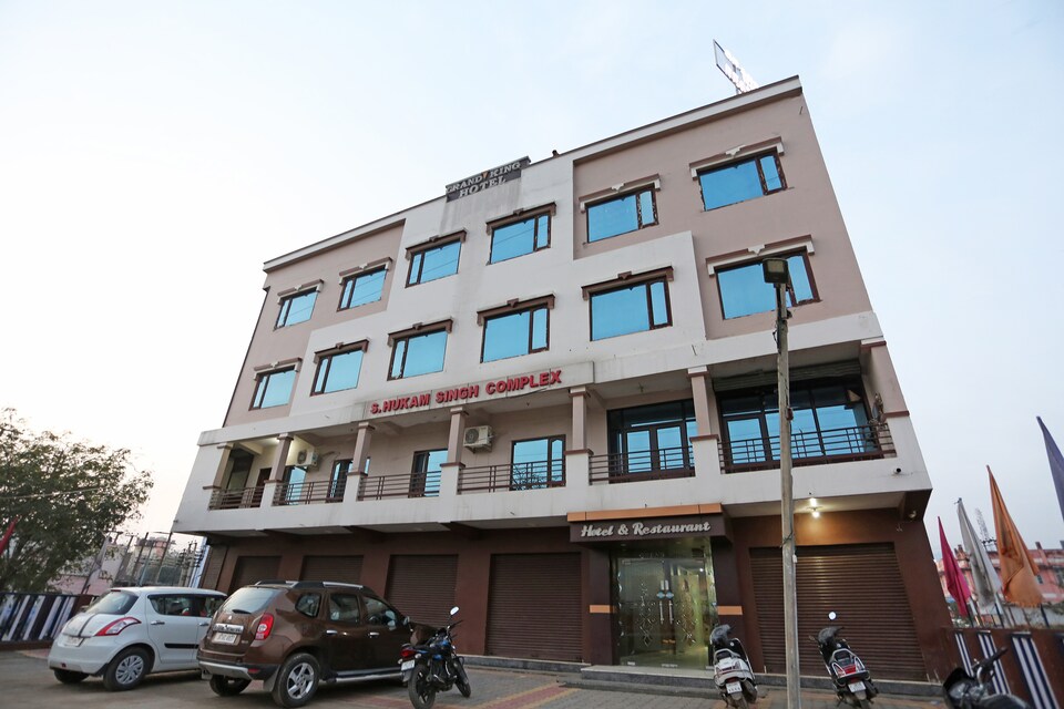 OYO 28449 Hotel Grand King, Udhampur, Udhampur