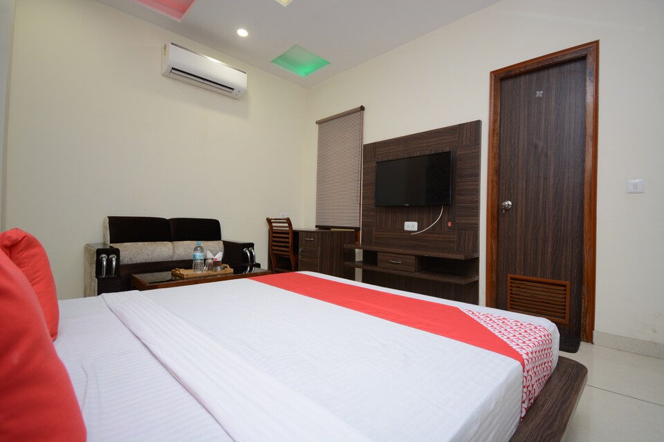 OYO 28465 होटल ढींगरा, Moga, मोगा