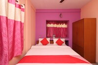 OYO Golden Rock Inn Near Birla Mandir