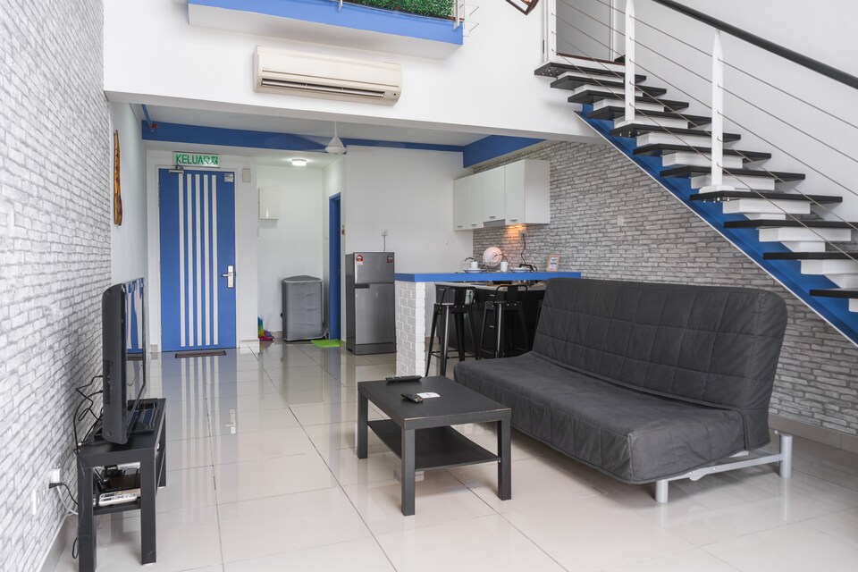 OYO Home 731  Premium 1BR Scott Garden, Old Klang Road, Seputeh