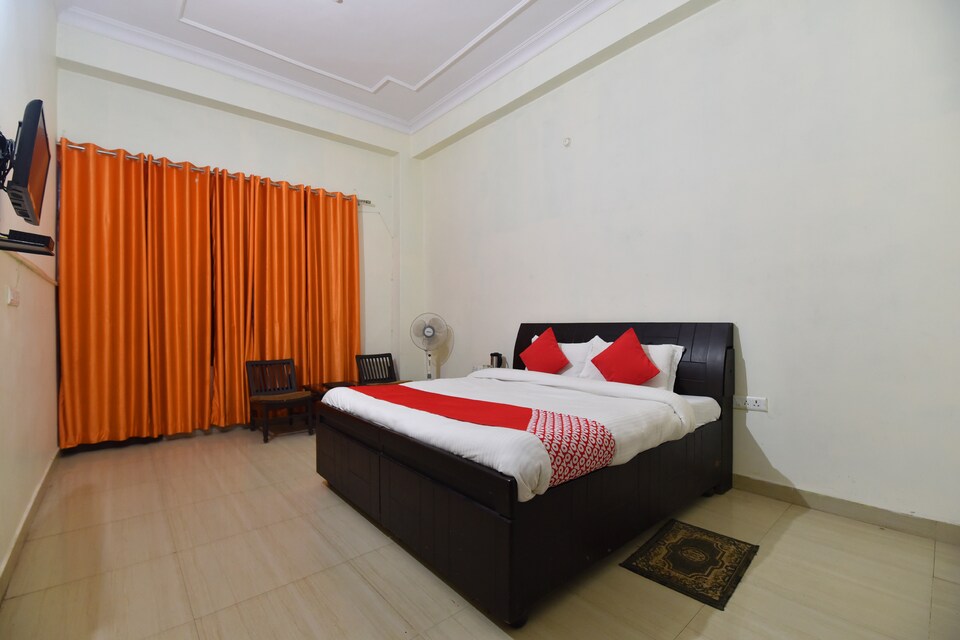 OYO 28555 Sandalee Comforts, Mandi, Mandi