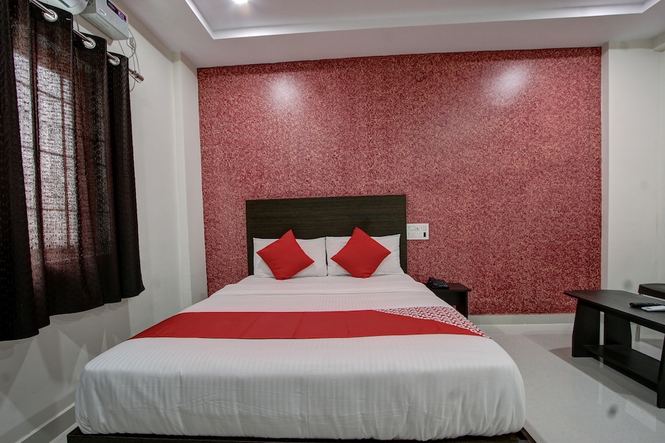 Capital O 28556 Harsha Comforts, Chikmagalur, Chikmagalur