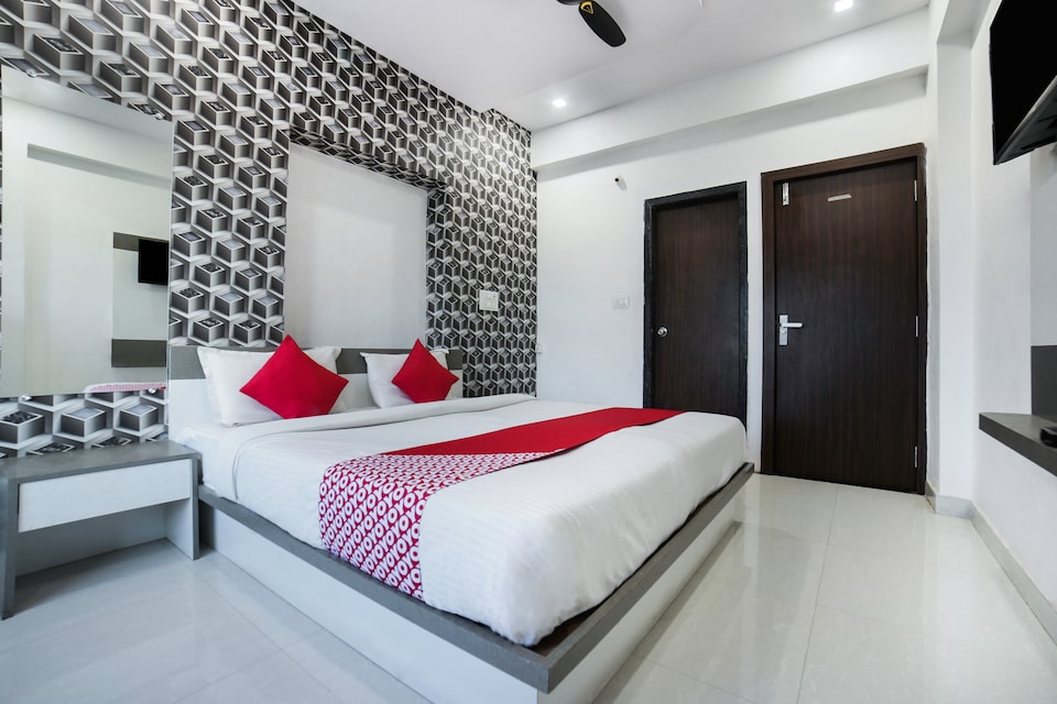 OYO Lexus Hotel, Nathdwara, Nathdwara