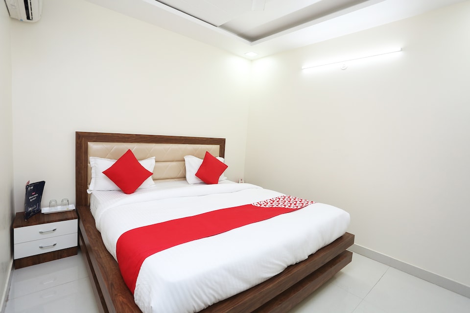 OYO 28571 Doodle's Crib Guest House, Udyog Vihar, Gurgaon