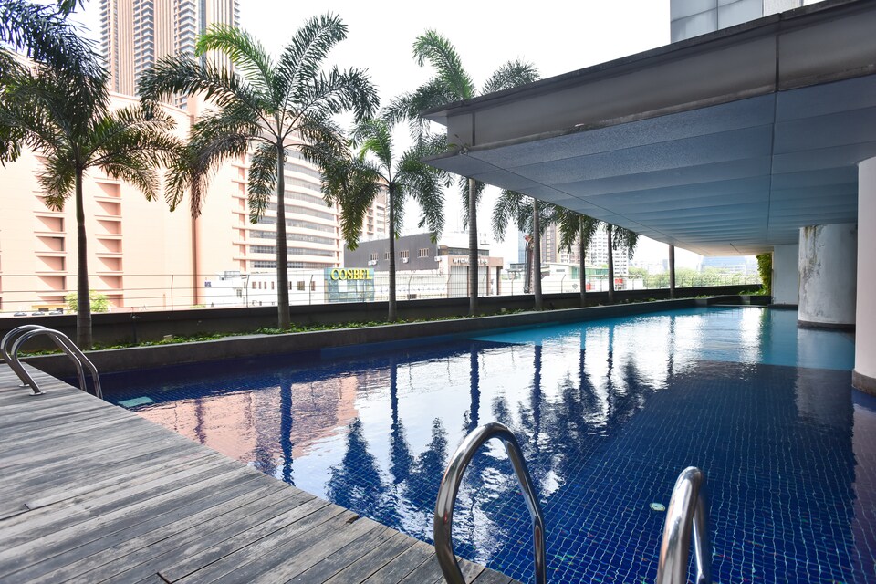 OYO Home 734 Luxury 2BR Taragon Puteri, Pudu, Kuala Lumpur