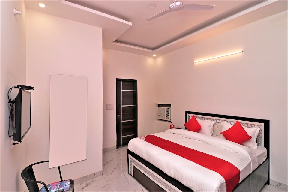 Hotel O Laxmi Residency, Faridabad, Faridabad