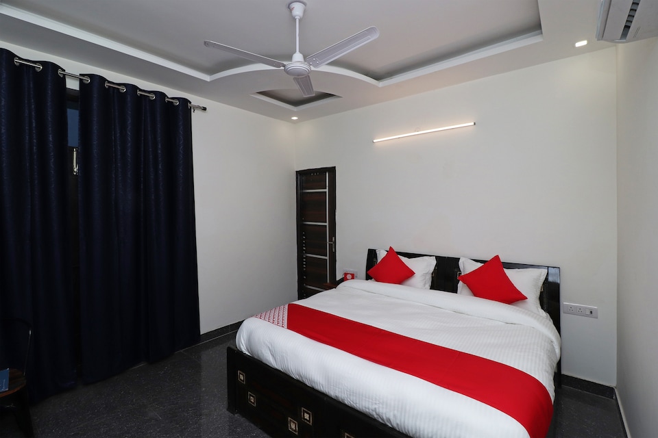Hotel O Laxmi Residency, Faridabad, Faridabad