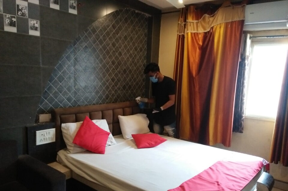 OYO 28582 Sanjar Guest House, Mahakal Temple 1, Ujjain