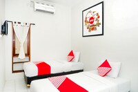 OYO 422 Achterhuis Guesthouse